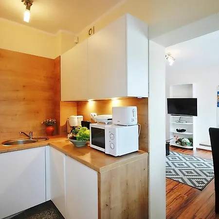 Apartment Plaza *