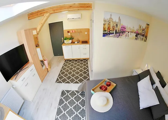 Appartamento Plaza *